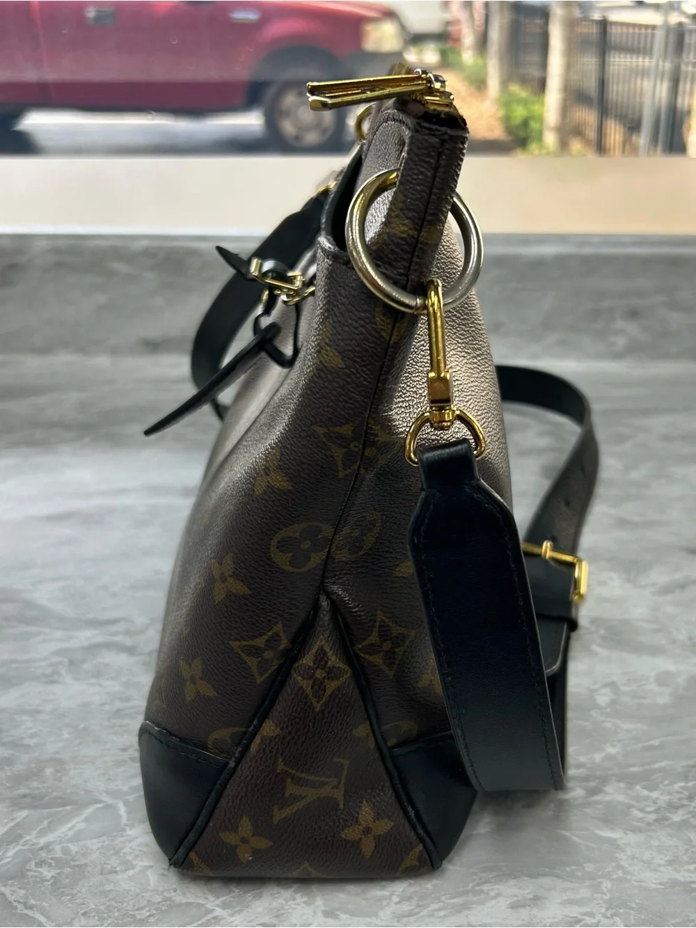 Authentic Louis Vuitton Monogram Canvas Odeon MM Crossbody Bag w/ Dust Bag